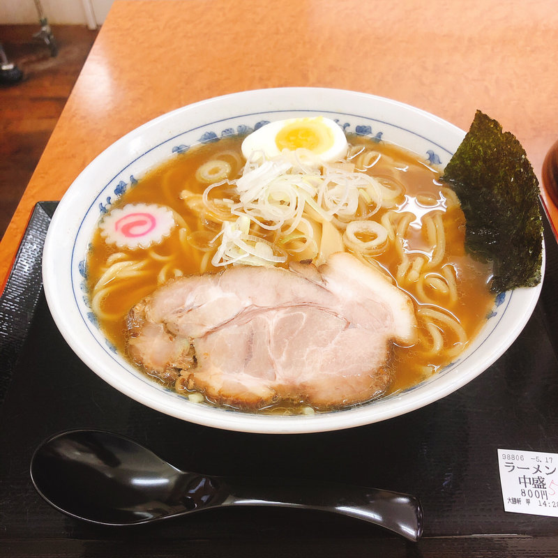 ラーメン中盛(上野大勝軒　甲 （カブト）)