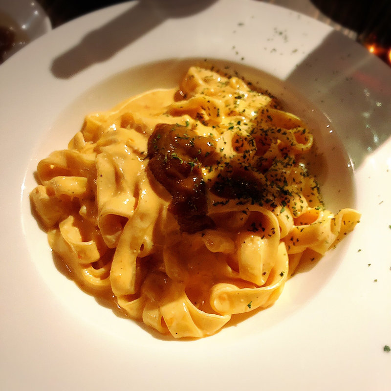 ウニのクリームパスタ(サンパチキッチン 六本松店)