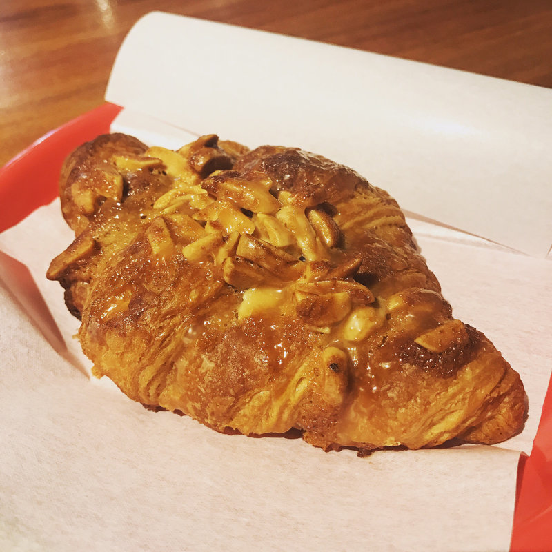 キャラメルショコラクロワッサン(スターバックスコーヒー 池尻2丁目店)