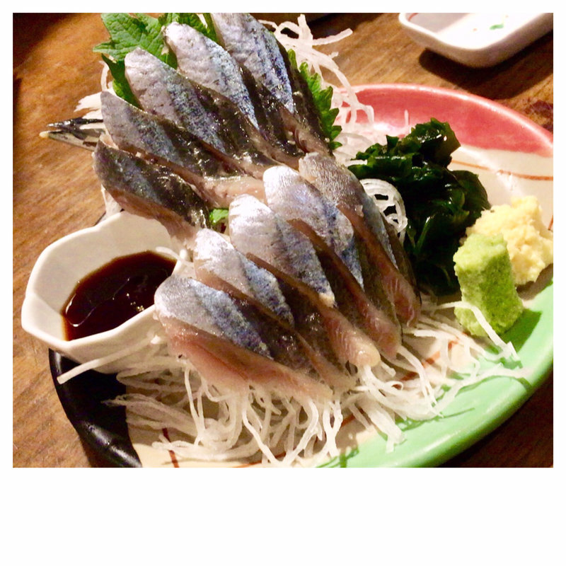 秋刀魚の刺身(駒八 目黒さんまセンター)