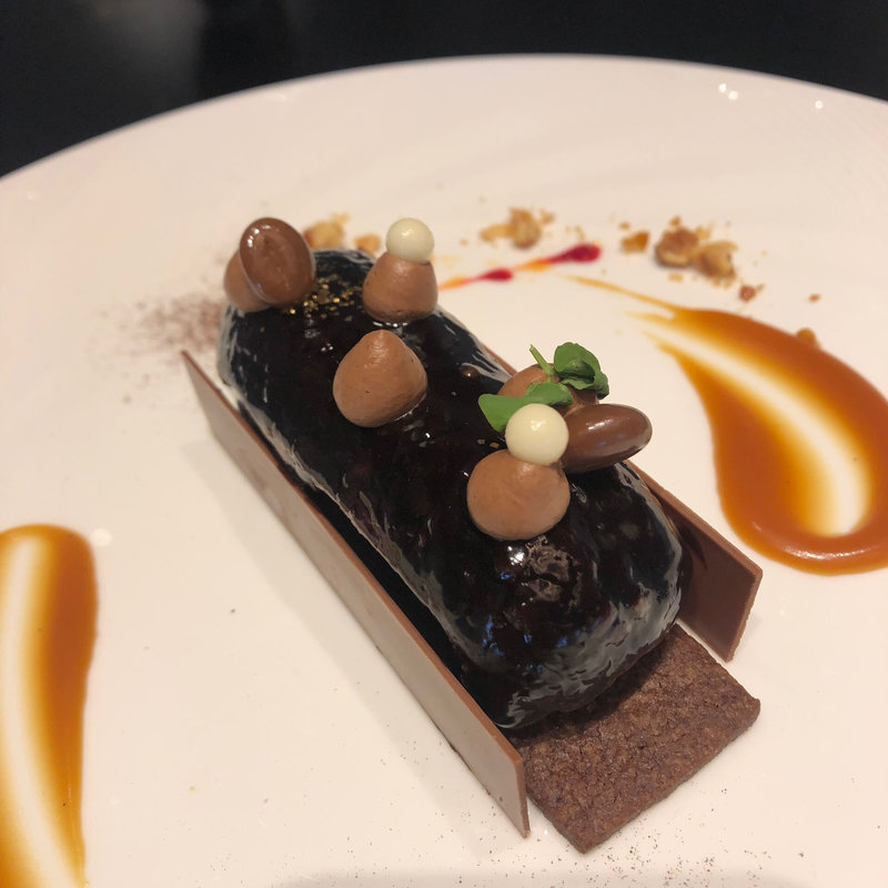 コナコーヒーエクレア(カフェ クベール （CAFE COUVERT）)