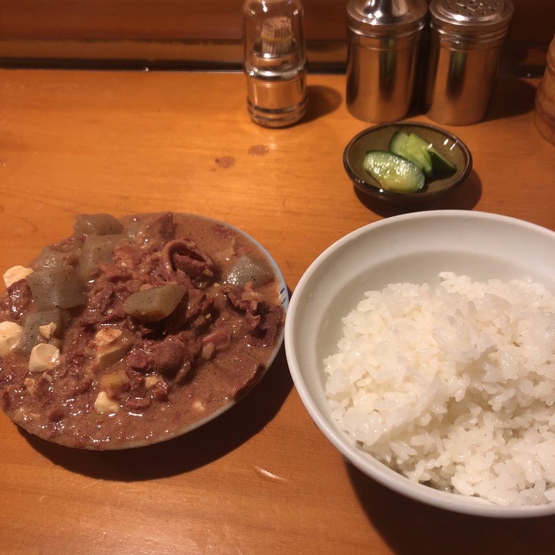 煮込み並 ご飯小 漬物カブ(かっぱ)