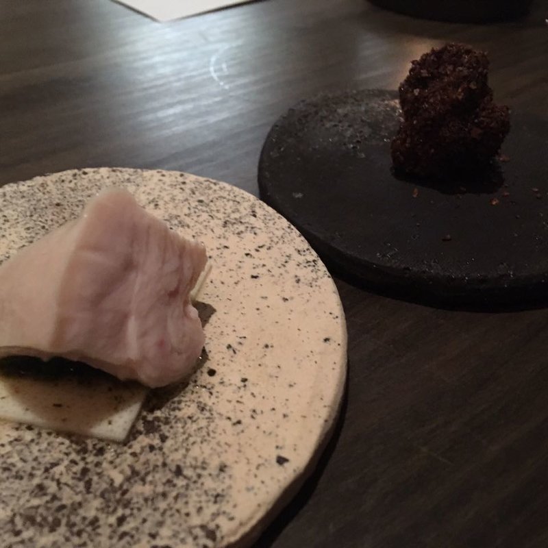 Black and White Chicken(PARIS.HAWAII)