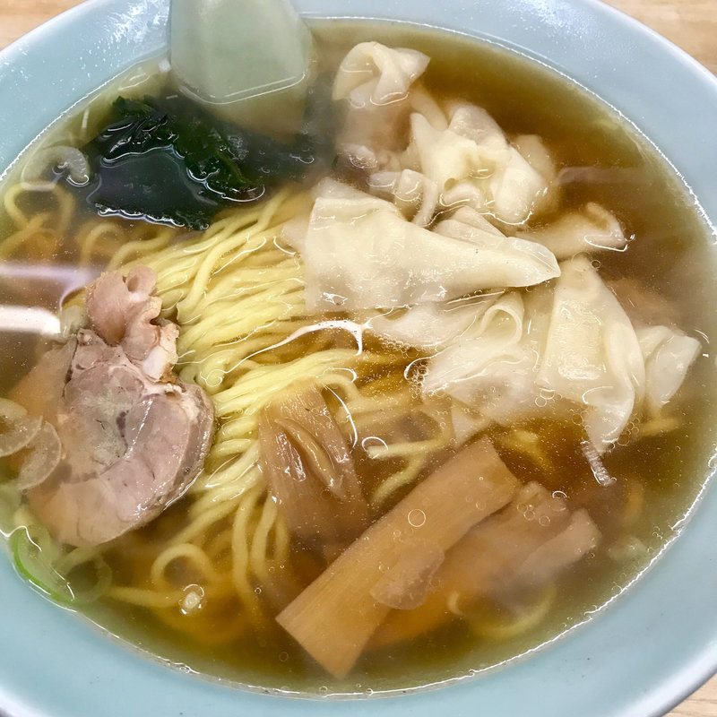 ワンタン麺(浜町軒)