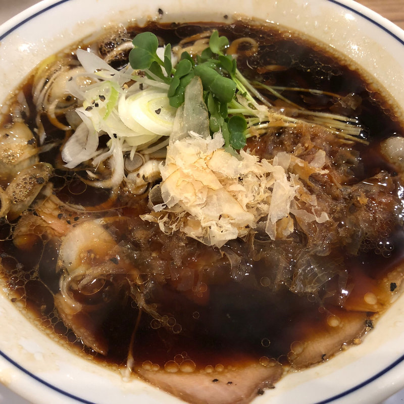 溜り醤油らーめん(らーめん鱗 西中島店 （ラーメンウロコ）)