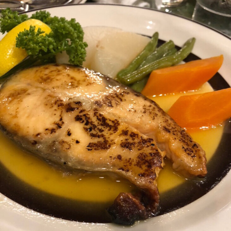 サーモンステーキ(BORRACHO)