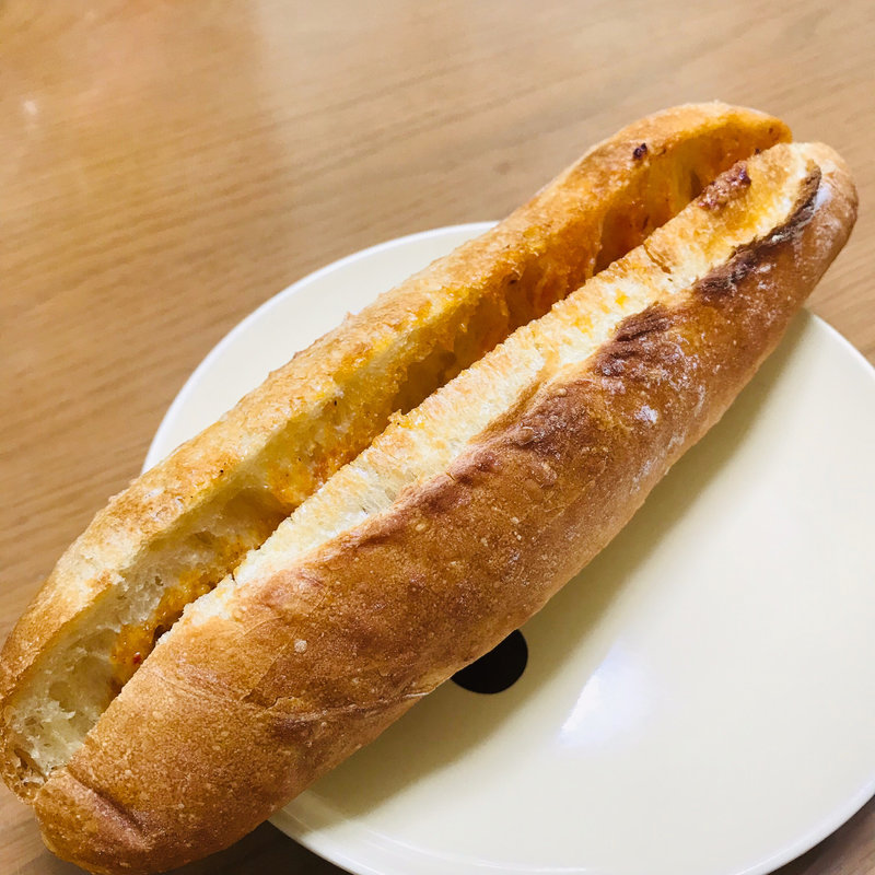 ラー油スティック(リュヌシアン ブーランジェリー)