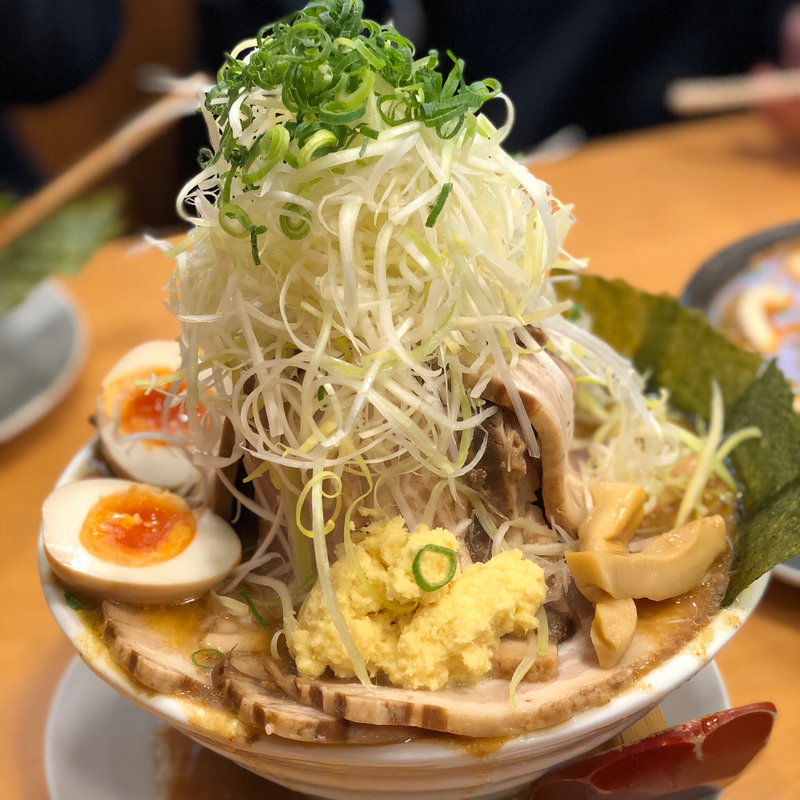 (東京とんこつラーメン翔)