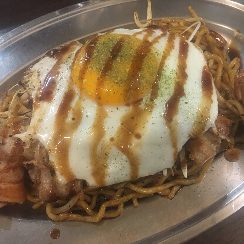 ソースやきそば(中盛)(鉄板家 シュウ)