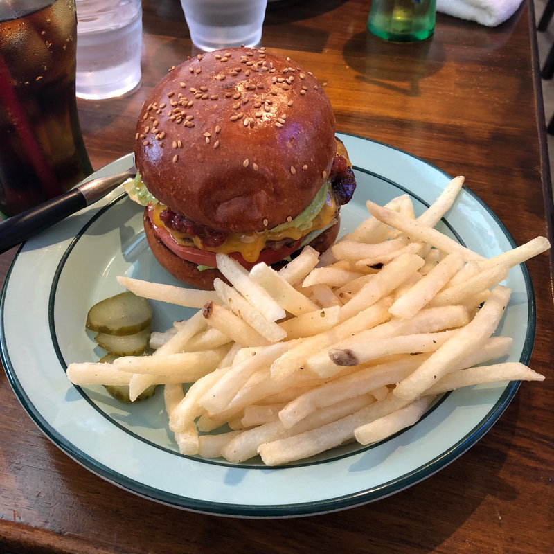 アボカドバーガー(California Diner JACKAL)