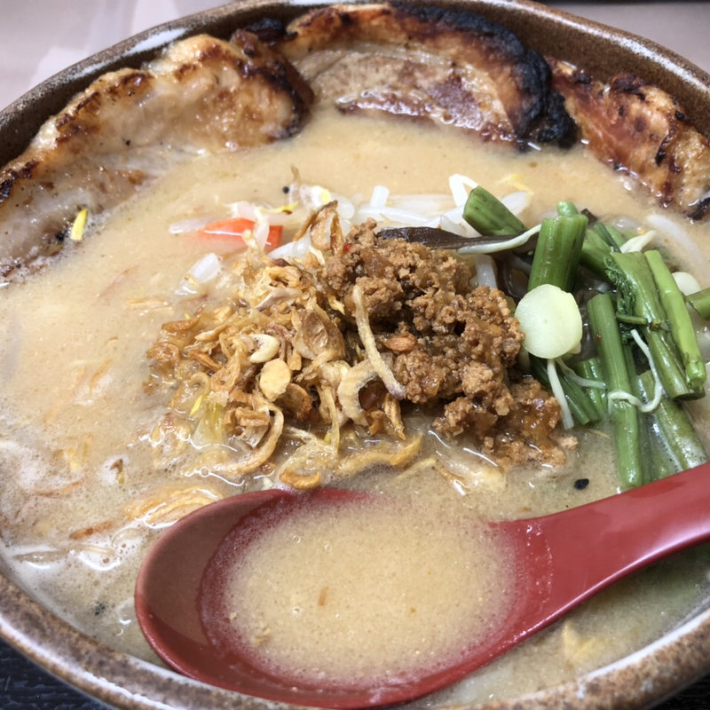 炙りチャーシュー麺(麺場 田所商店 城陽店)