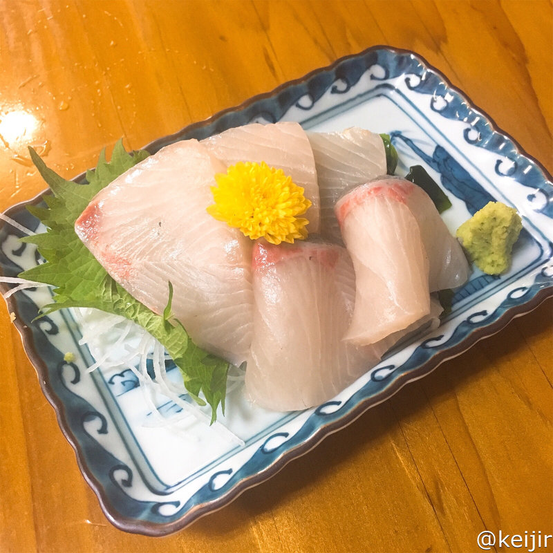 カンパチ刺身(蔦八)