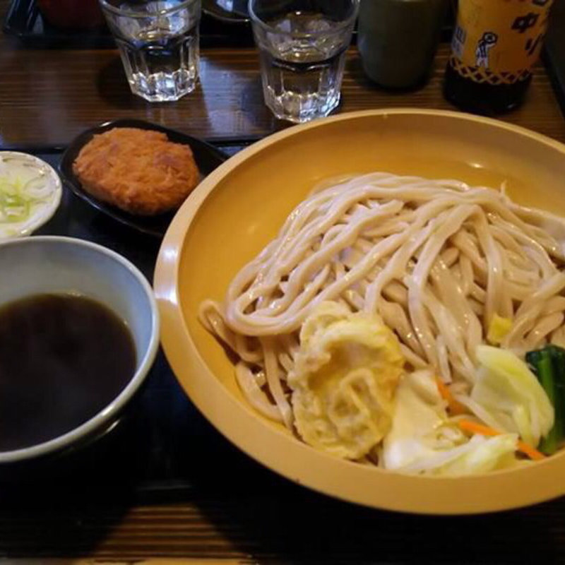 ザルうどん大盛り(村山満月うどん)