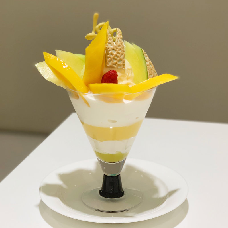 マスクメロンとマンゴーのパフェ(タカノフルーツパーラー JR名古屋高島屋店)