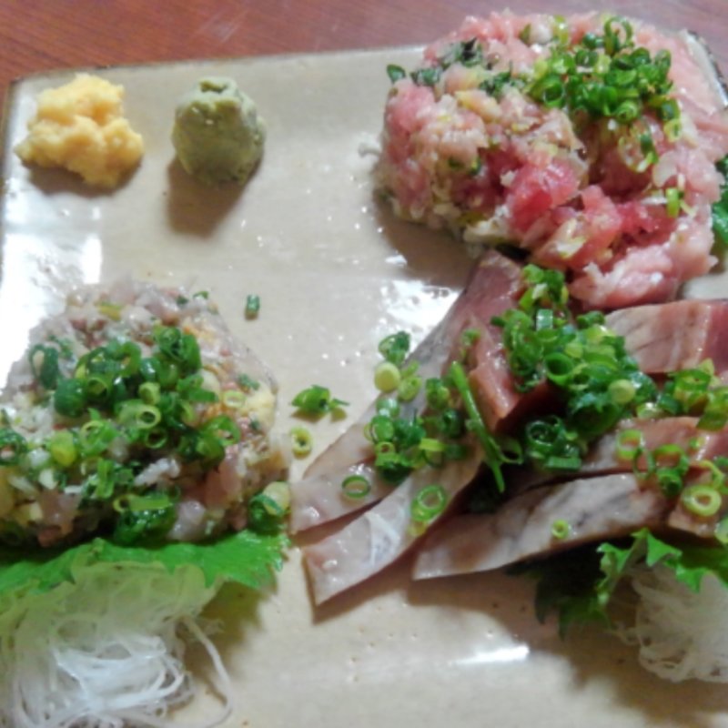 刺身となめろうの盛り合わせ(だるまや)