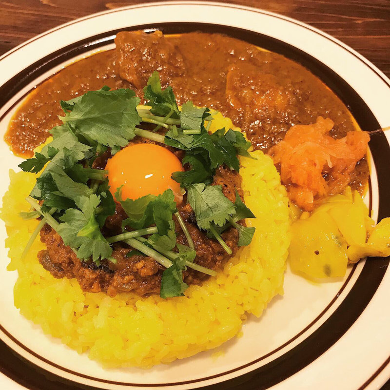 あいがけカレー キーマ・チキン(ウミネコカレー )