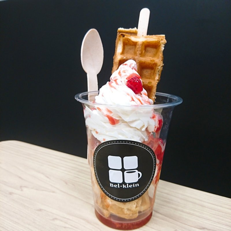 苺ワッフル(ベルクライン イオンモール和歌山)