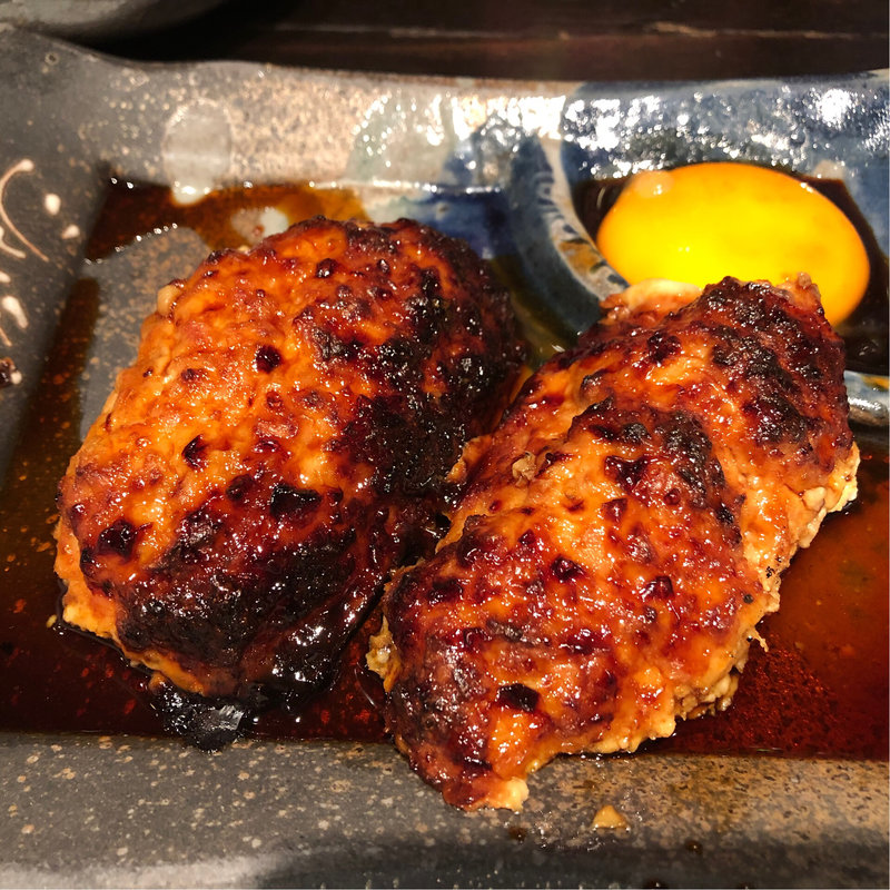 つくねの卵黄(地鶏専門店 まこ家はなれ なんば店)