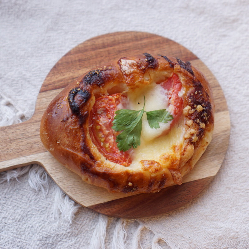 トマトとモッツァレラチーズ(BUONO （ボーノ）)