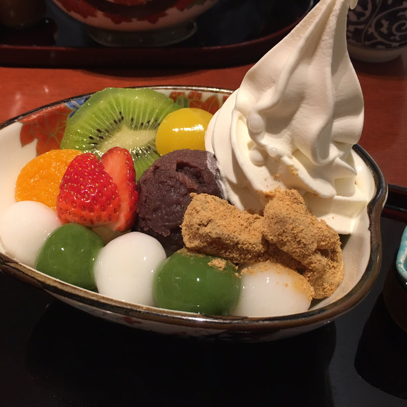 クリーム白玉あんみつ(銀座立田野 東急札幌店 （ぎんざたつたの）)