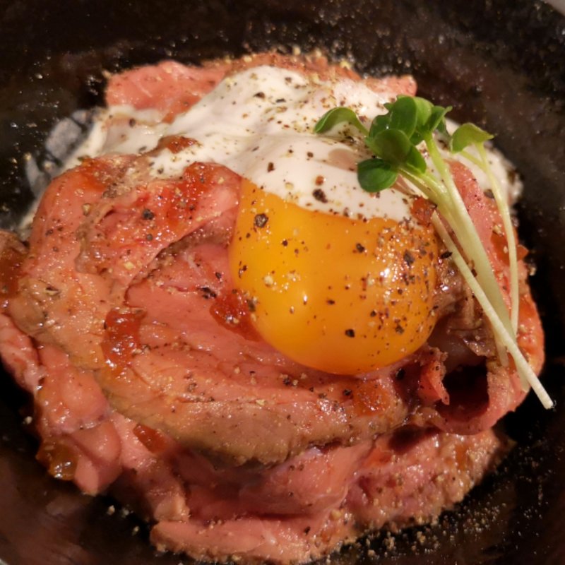 ローストビーフ丼(BAR ZERO)