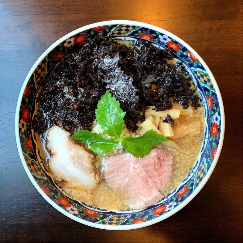 岩海苔中華そば(元祖鉄板式中華そば だが屋 )