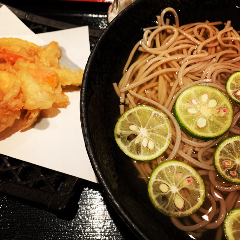 十勝そば冷やし出し汁すだちそば(御鷹茶屋)