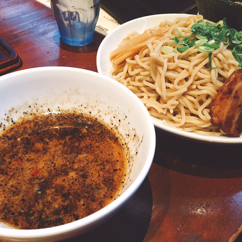 つけめん 黒 (大盛り)(博多ラーメン　龍ノ髭　 宇都宮店 )
