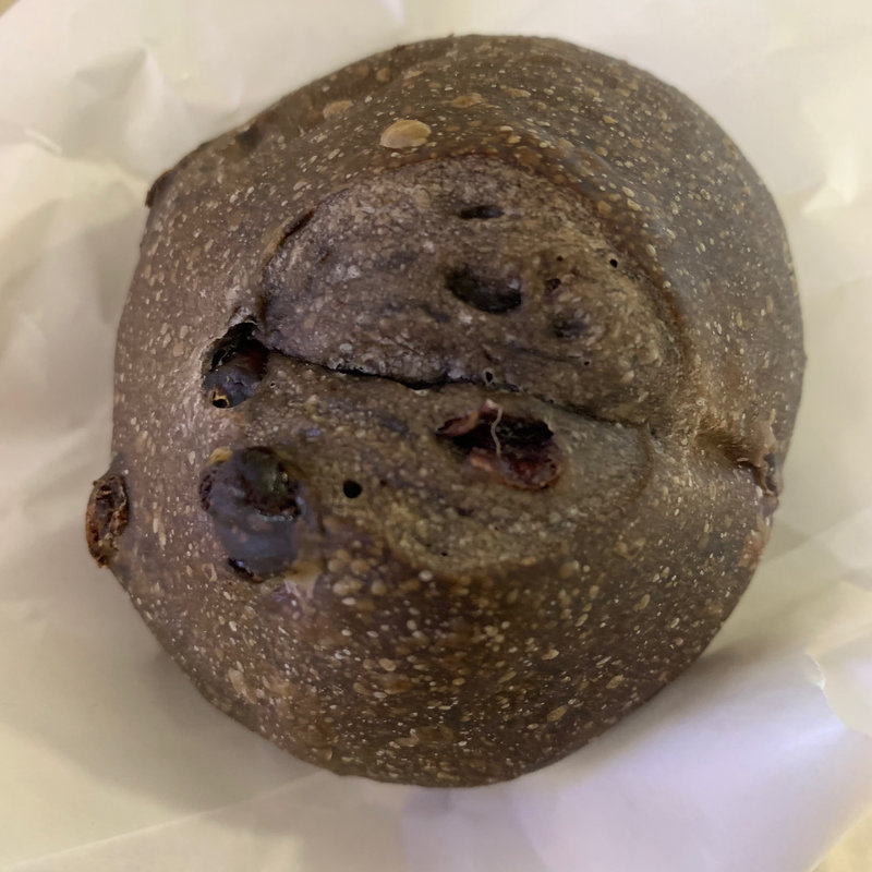 ショコラブール(墨繪パン  新宿店)