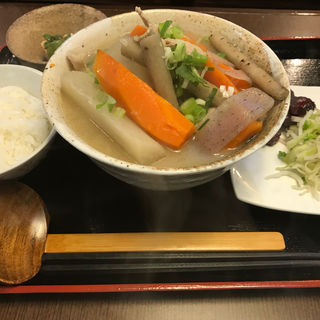 豚汁定食(鉄板ダイニング OKONOMIYA)