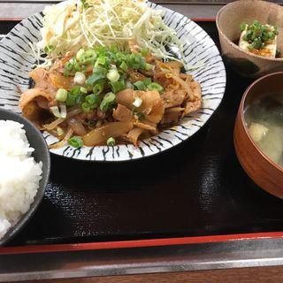 豚キムチ定食(鉄板ダイニング OKONOMIYA)