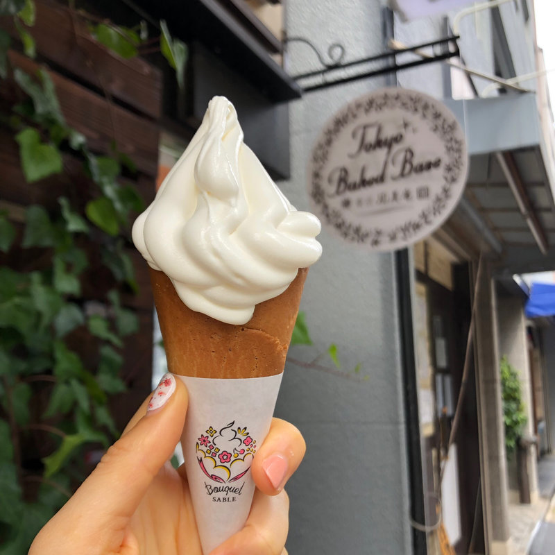 生クリームソフト(tokyo baked base 東京ベイクドベイス)