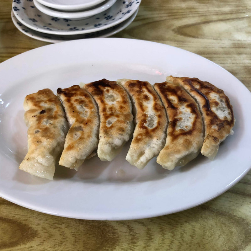 ギョウザ(中華料理 しまむら)