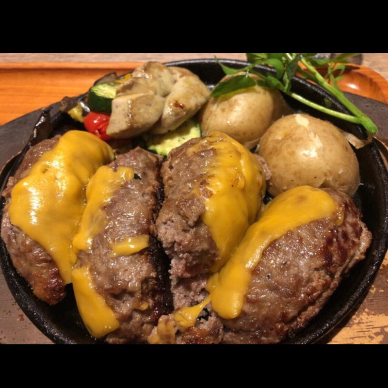 ハンバーグダブル(石窯屋 成城学園前)