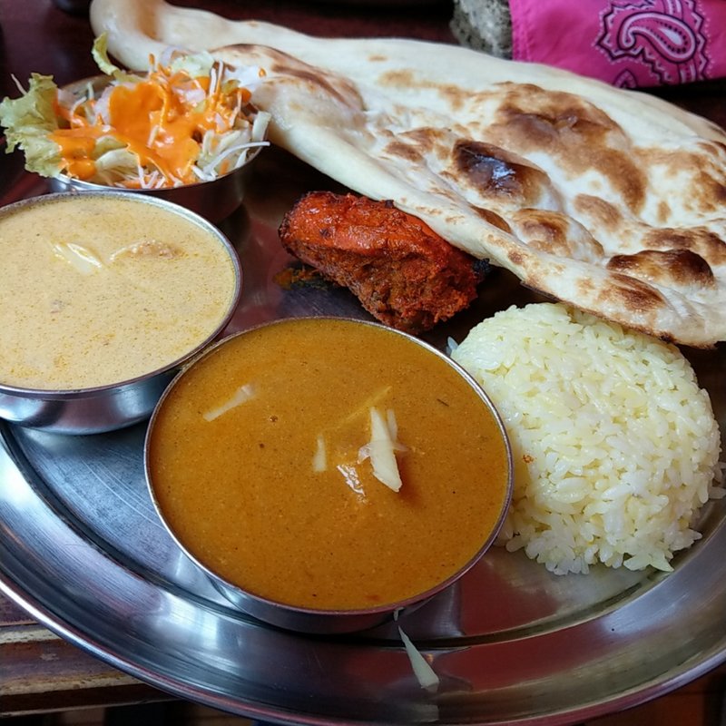 バターチキン&ナン(アールティ)