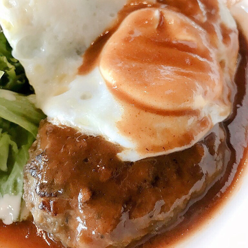 ハンバーグ定食(ダン)