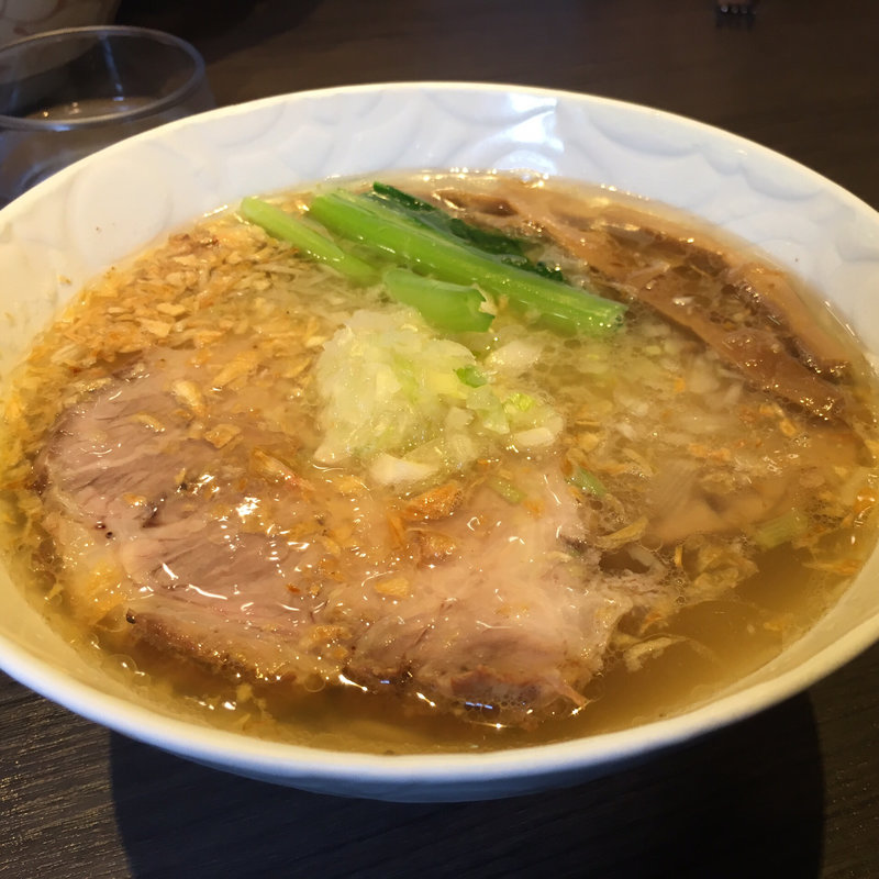 塩らぁ麺チャーシュー(支那そばや本店 )