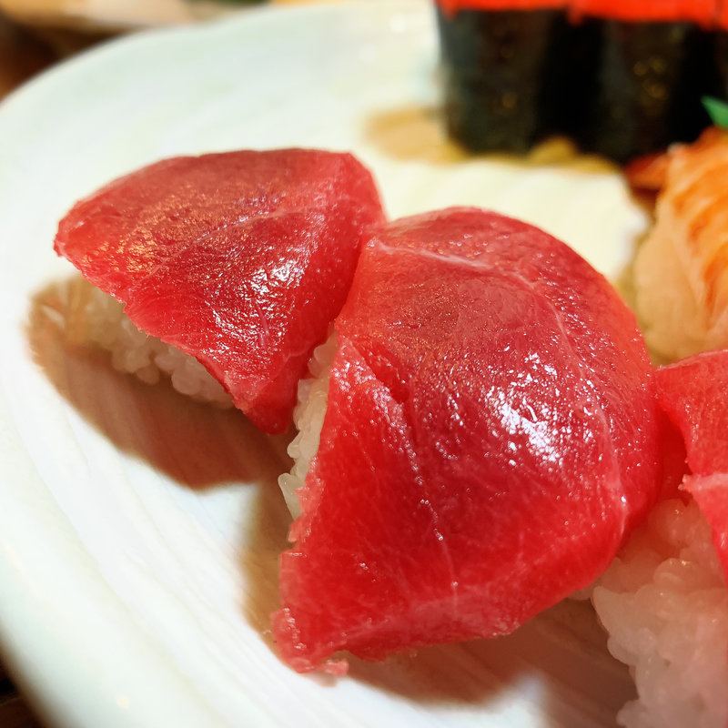 マグロ(いろは寿司 本店)