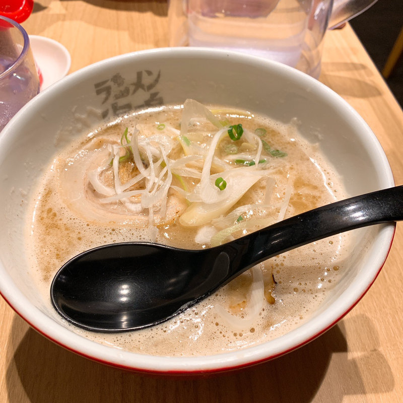 魚介とんこつラーメン(ラーメン海鳴 名古屋駅麺通り店)