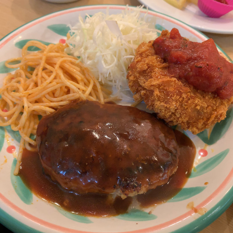 ハンバーグ メンチカツ チーズIN(街のハンバーグ屋さん 大塚店)