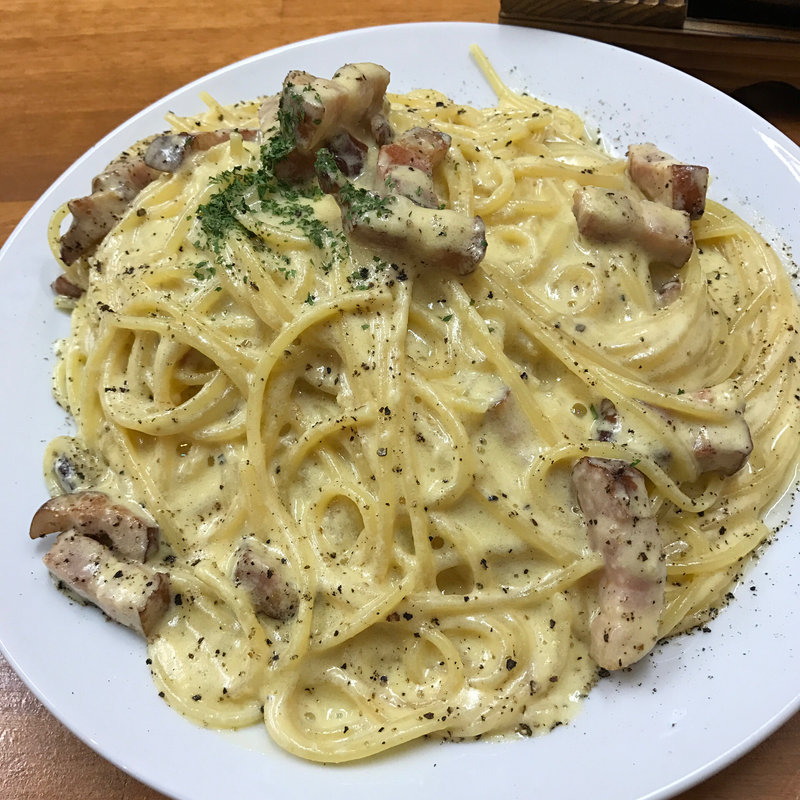 カルボナーラ(まるまさイタリアン)