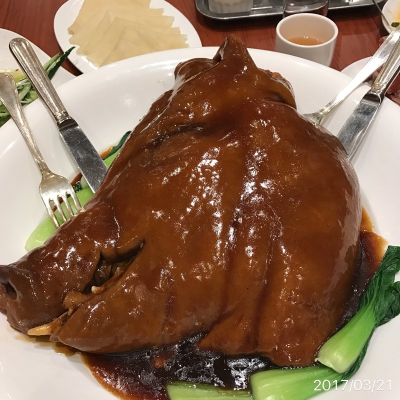 豚の頭煮込み(延辺館)