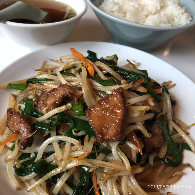 ニラレバ炒めライス(康楽 )