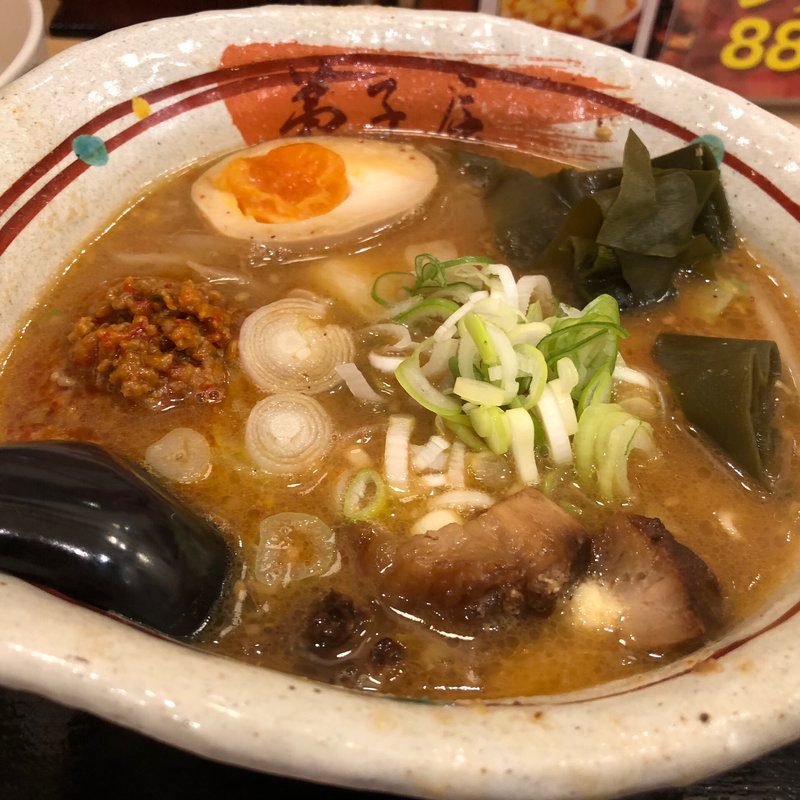 弟子屈味噌ラーメン(弟子屈ラーメン 福岡空港 ラーメン滑走路店)