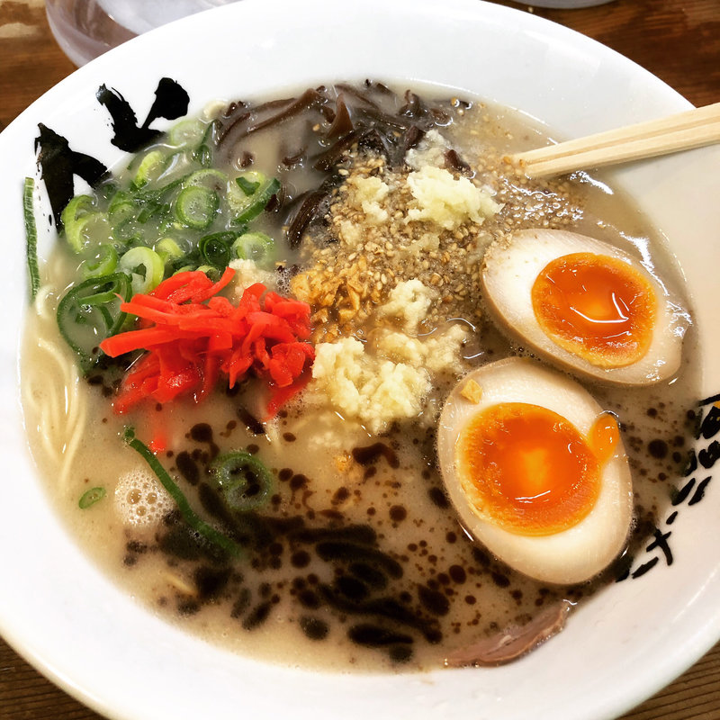 (博多ラーメン　膳 天神メディアモール店)