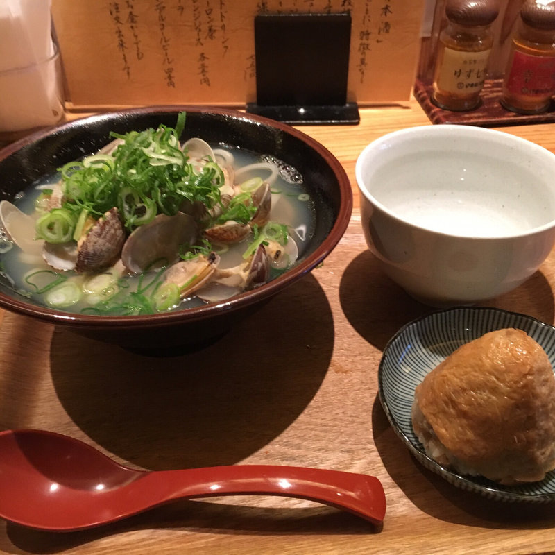 あさりうどんといなり(釜喜利うどん)