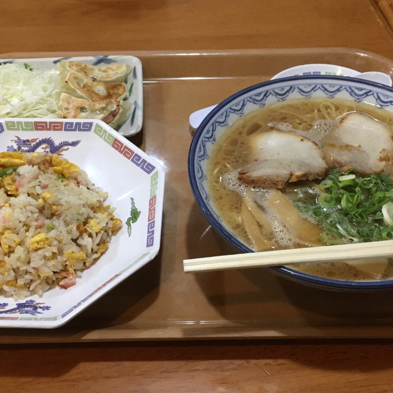 ラーメン チャーハンセット(元祖赤のれん 節ちゃんラーメン 野間店)