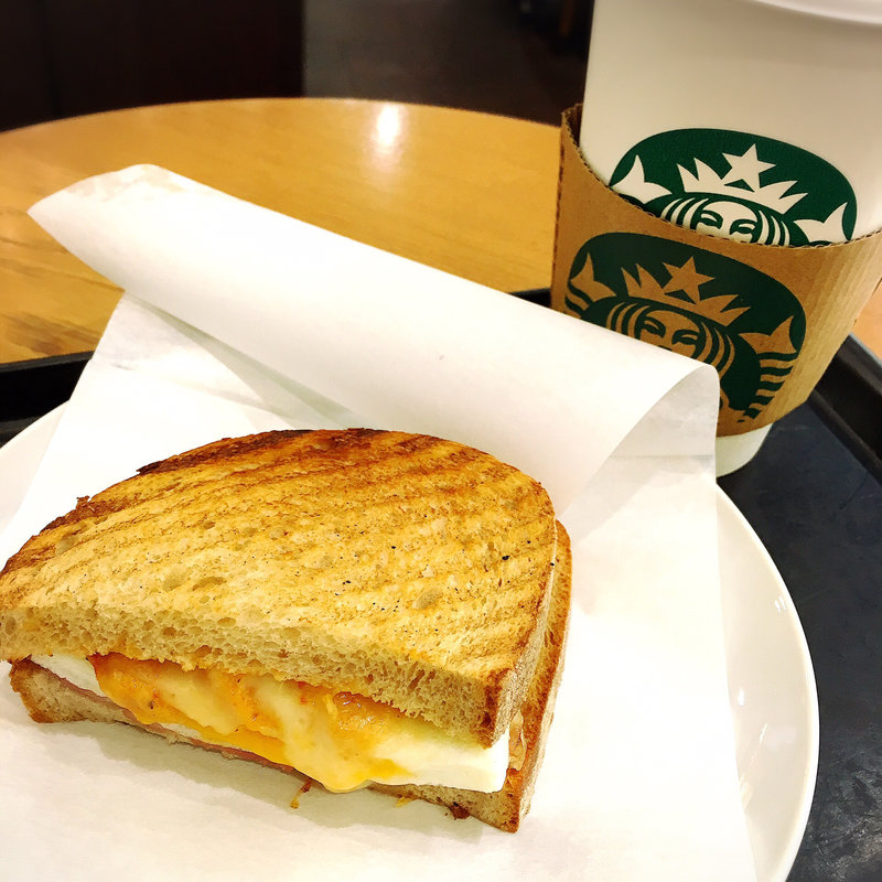 ホットサンドハムエッグ(スターバックスコーヒー ルミネ立川店)