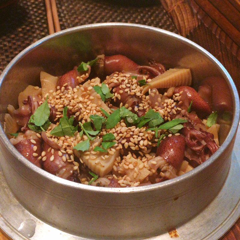 ホタルイカと筍の釜炊きご飯(いわ月 （イワヅキ）)