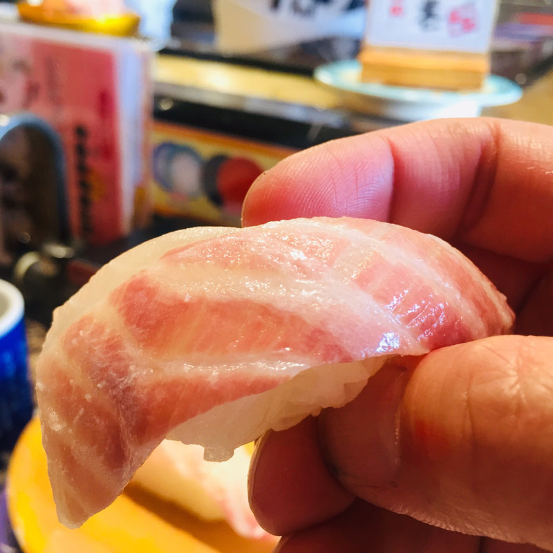 石鯛(廻る寿司 めっけもん 皇徳寺店 )